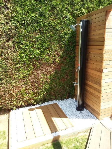 Zen garden (COURT-SAINT-ETIENNE)